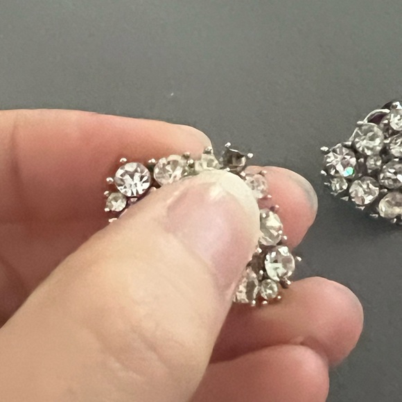 Trifari Clip On Earrings Crystals Vintage AS IS - Picture 4 of 6